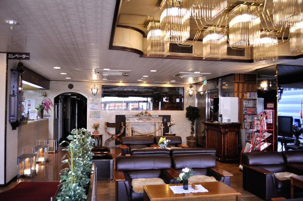 Hotel Los Inn Kochi Екстериор снимка